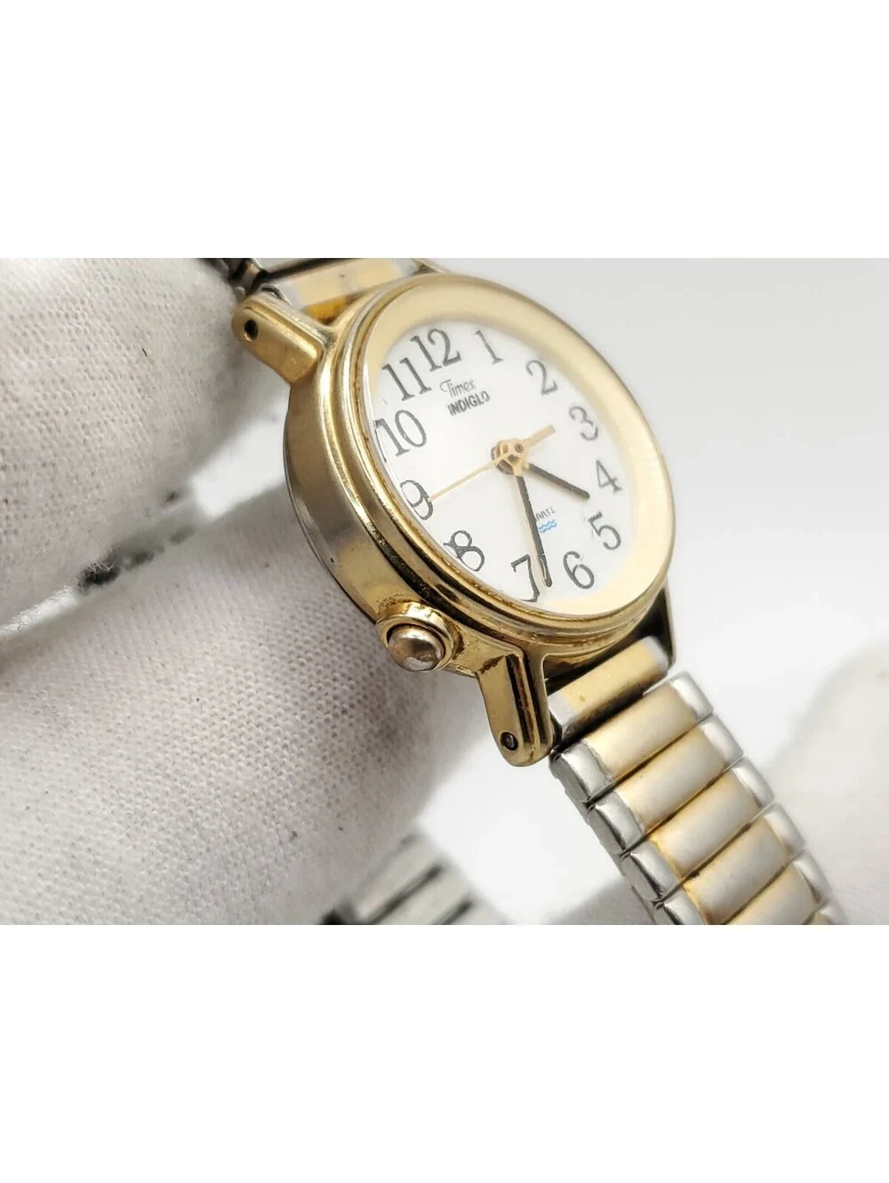 Vintage 1995 Timex Indiglo Womens Watch New Battery White Dial Two-Tone...